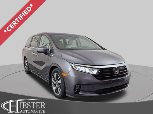 Used 2021 Honda Odyssey Touring image 1