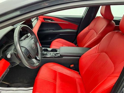 Used 2025 Toyota Camry XSE image 19