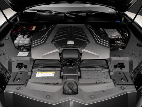 Used 2019 Lamborghini Urus AWD/4WD image 74