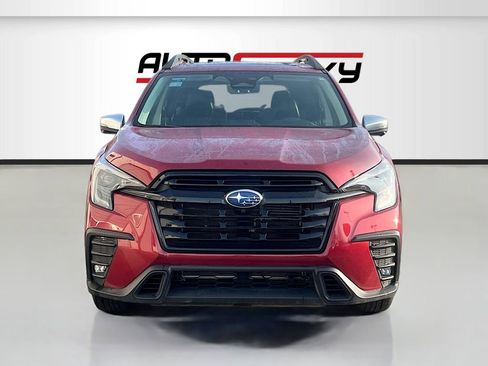 Used 2023 Subaru Ascent Limited w/ Technology Package image 2