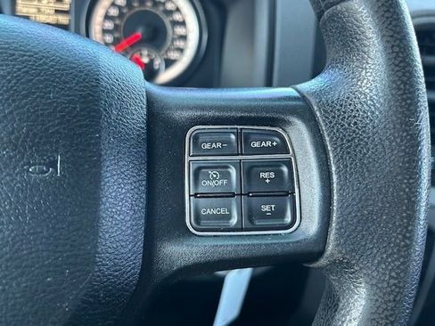 Used 2016 RAM 1500 Express AWD/4WD image 16