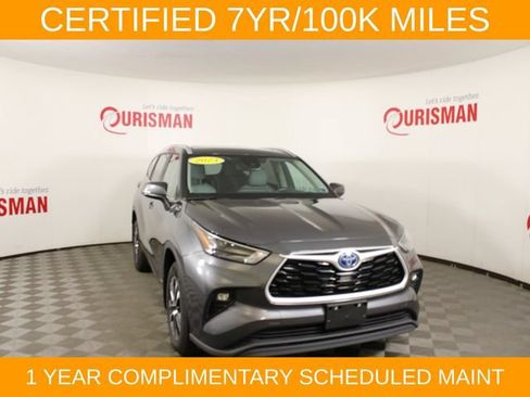 Used 2023 Toyota Highlander XLE AWD/4WD image 12