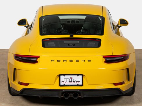 Used 2019 Porsche 911 GT3 RWD image 9