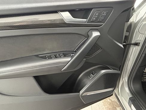 Used 2021 Audi SQ5 Premium Plus w/ Premium Plus Package image 23