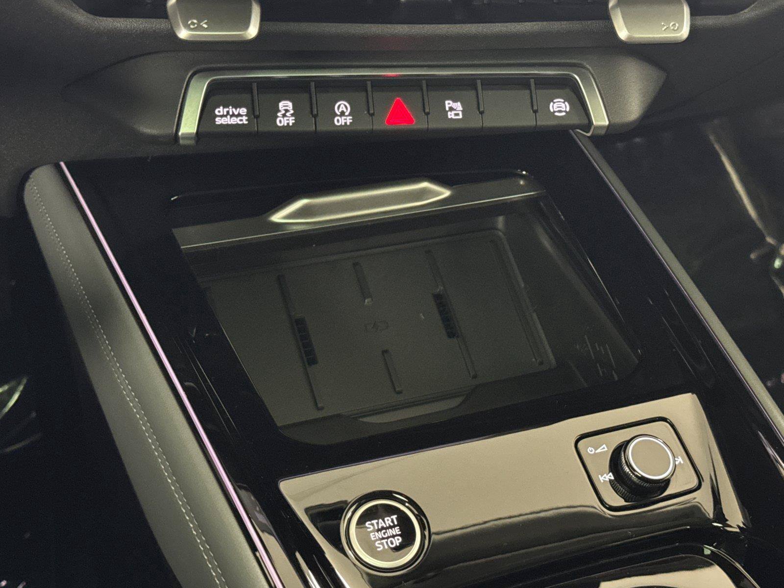 New 2026 Audi Q3 quattro 2.0T AWD/4WD image 20