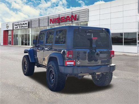 Used 2018 Jeep Wrangler Unlimited Sport w/ Connectivity Group image 5