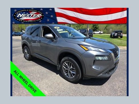 Used 2021 Nissan Rogue S AWD/4WD image 1