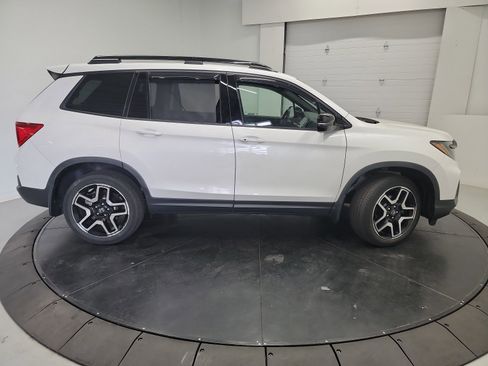 Certified 2023 Honda Passport Elite image 11