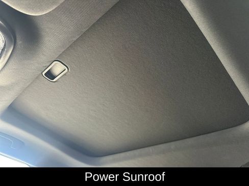 Used 2025 Dodge Durango GT image 22