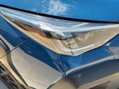 Used 2024 Subaru Crosstrek 2.5i Wilderness w/ Crosstrek Mirror Package AWD/4WD image 28