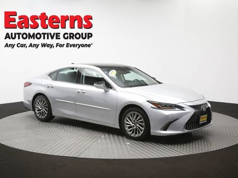 Used 2019 Lexus ES 350 Ultra Luxury w/ Accessory Package FWD image 51