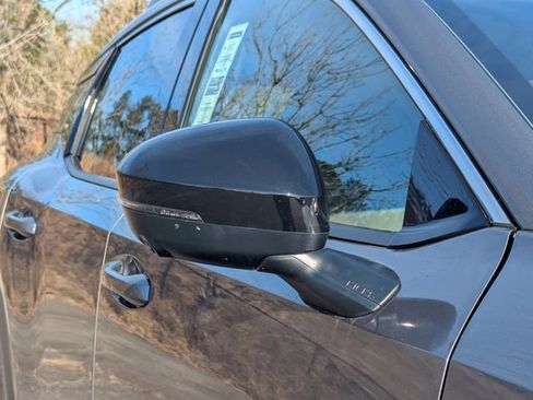 New 2026 Nissan Kicks SR w/ Cold Weather Package image 12