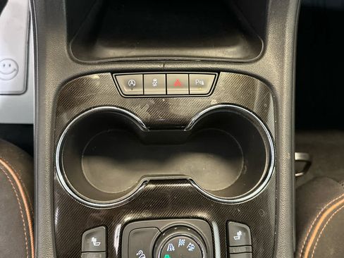 Used 2020 GMC Acadia AT4 image 28