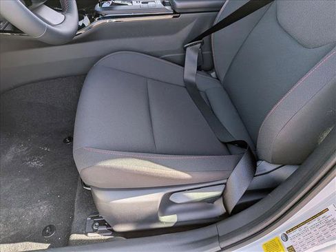 New 2026 Toyota Prius Plug-In Hybrid image 4