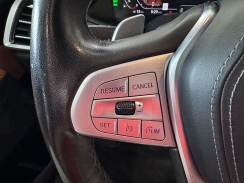 Used 2022 BMW X7 xDrive40i AWD/4WD image 23