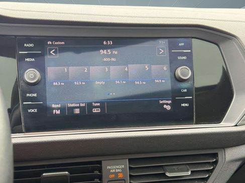 Used 2019 Volkswagen Jetta SEL FWD image 20