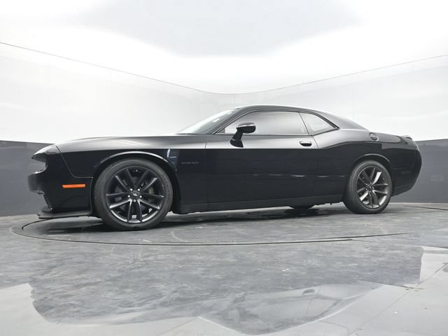 Used 2022 Dodge Challenger R/T RWD image 40