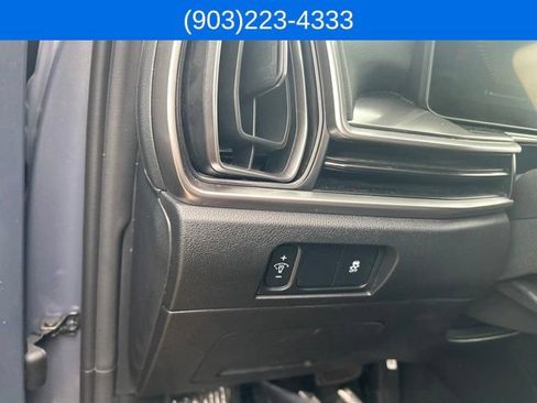 Used 2025 Kia Sorento S FWD image 20