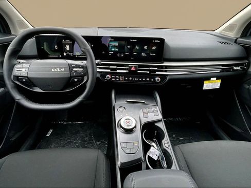 New 2026 Kia Sportage S AWD/4WD image 5