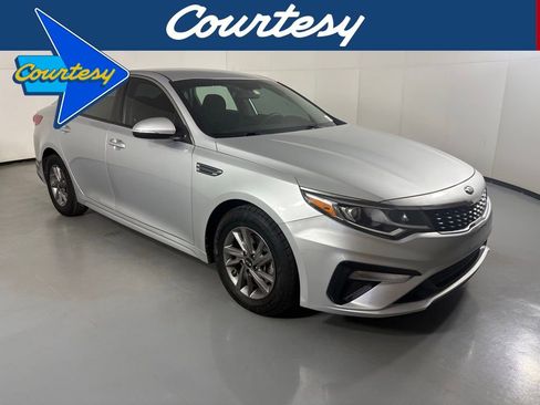 Used 2020 Kia Optima LX image 1