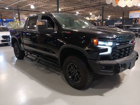 Used 2024 Chevrolet Silverado 1500 ZR2 w/ ZR2 Bison Edition AWD/4WD image 4
