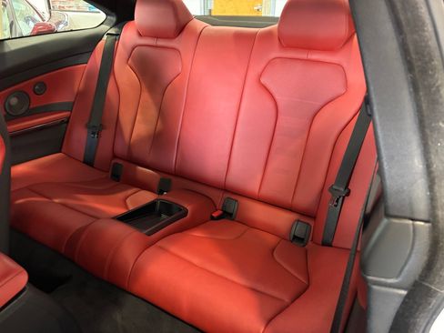 Used 2016 BMW M4 Coupe image 6