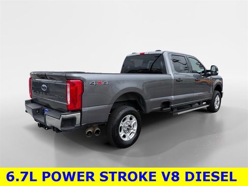 Certified 2025 Ford F250 XLT image 6