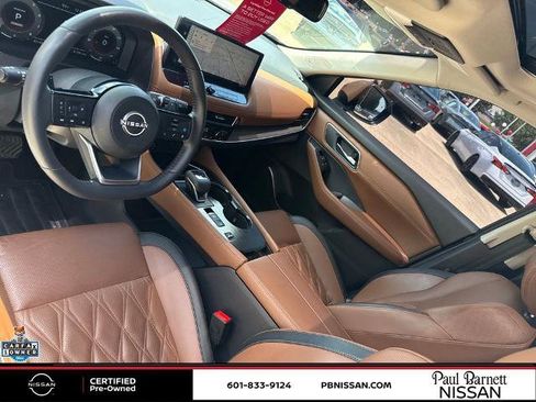 Certified 2024 Nissan Rogue Platinum w/ Platinum Premium Package FWD image 21
