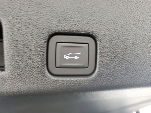 New 2026 Chevrolet Traverse RS image 37