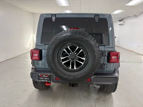 New 2026 Jeep Wrangler Unlimited Rubicon w/ Safety Group image 7