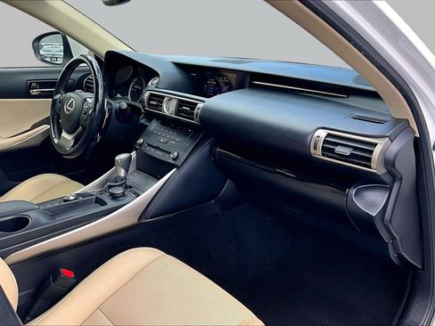Used 2016 Lexus IS 300 AWD w/ Premium Package image 15