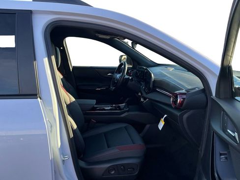 Used 2026 Chevrolet Equinox RS w/ Convenience Package III image 22