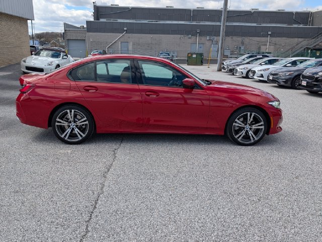 Used 2023 BMW 330i xDrive Sedan w/ Premium Package AWD/4WD image 6