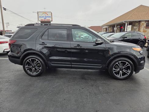 Used 2015 Ford Explorer Sport w/ Equipment Group 401A image 6