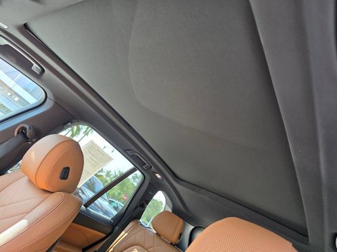 Used 2025 BMW X5 sDrive40i w/ Premium Package RWD image 11