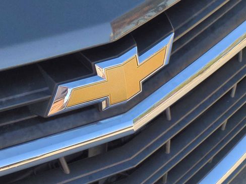 Used 2020 Chevrolet Equinox LT image 31