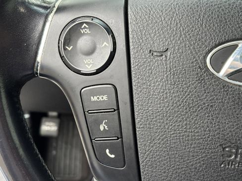 Used 2009 Hyundai Genesis 4.6 w/ Technology Pkg 5 image 34