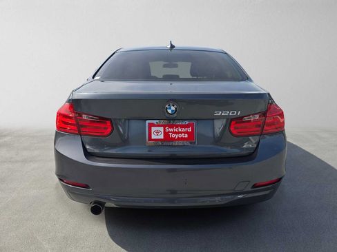 Used 2014 BMW 320i Sedan RWD image 4