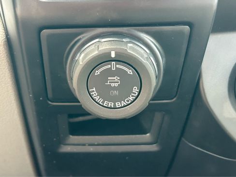 Used 2016 Ford F150 XL w/ Equipment Group 101A Mid RWD image 28