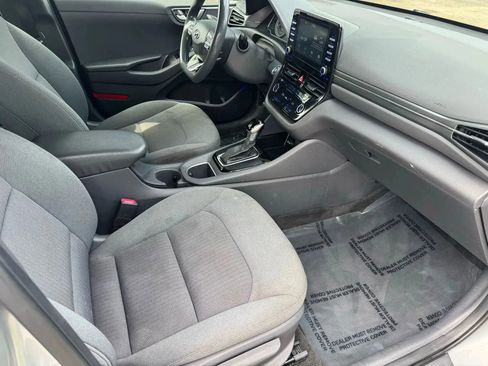 Used 2020 Hyundai Ioniq Blue image 16