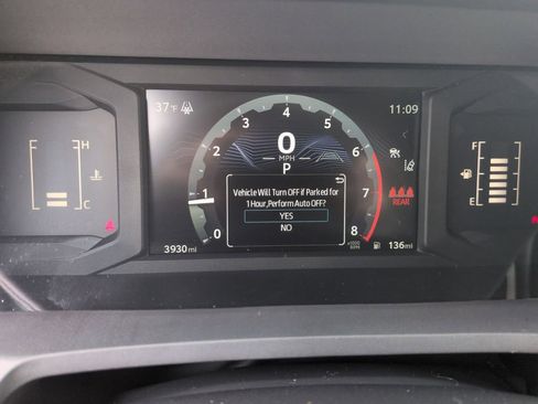 Certified 2025 Toyota Tacoma SR5 image 15