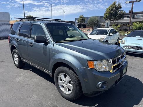 Used 2012 Ford Escape XLT image 7