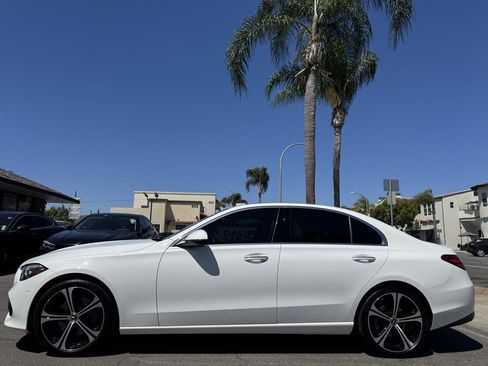 Used 2024 Mercedes-Benz C 300 Sedan image 2