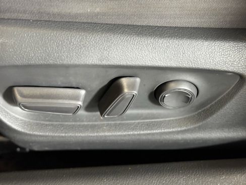 Used 2021 Toyota Camry LE image 15