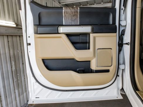 Used 2019 Ford F250 Lariat w/ Lariat Value Package image 46