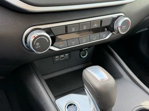 Used 2025 Nissan Altima 2.5 S image 21