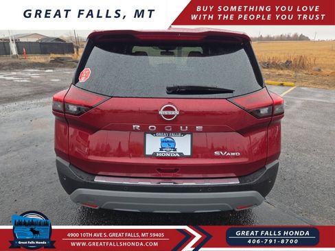 Used 2023 Nissan Rogue SV image 6
