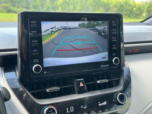 Used 2022 Toyota Corolla SE FWD image 14