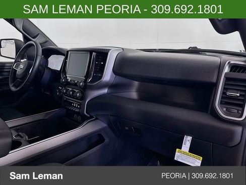 New 2026 RAM 1500 Express AWD/4WD image 26