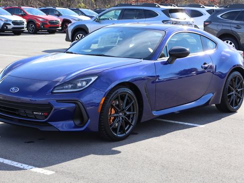 New 2025 Subaru BRZ tS image 2